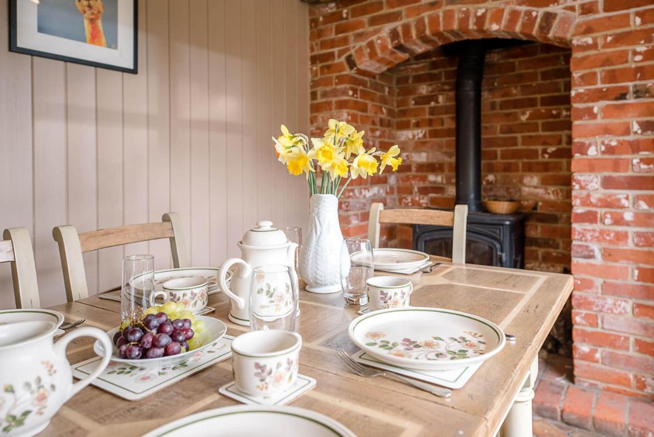 The Farmhouse Boundary Farm Framlingham Удбридж Екстериор снимка
